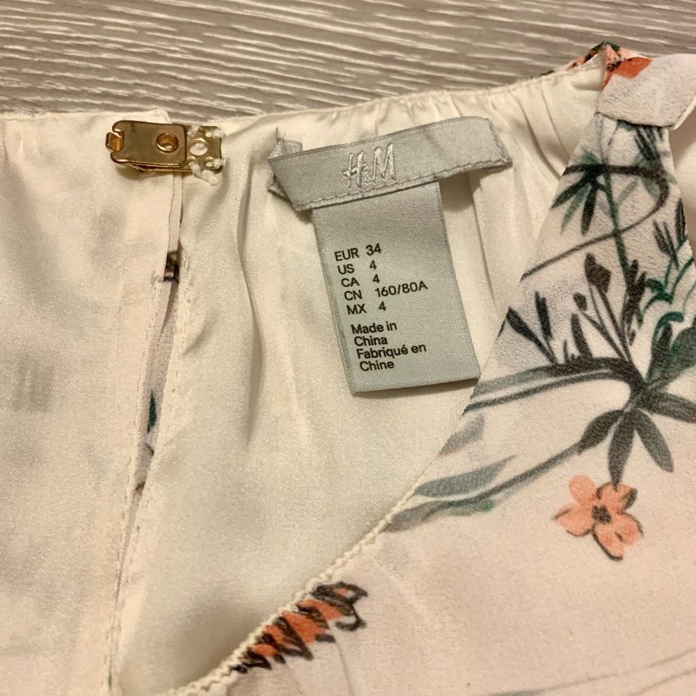 H&M Printed Dress - Picture 2 of 3